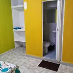habitacion independiente con baño